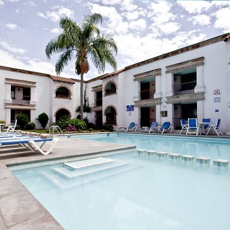 Holiday Inn Express Morelia By Ihg Exteriör bild