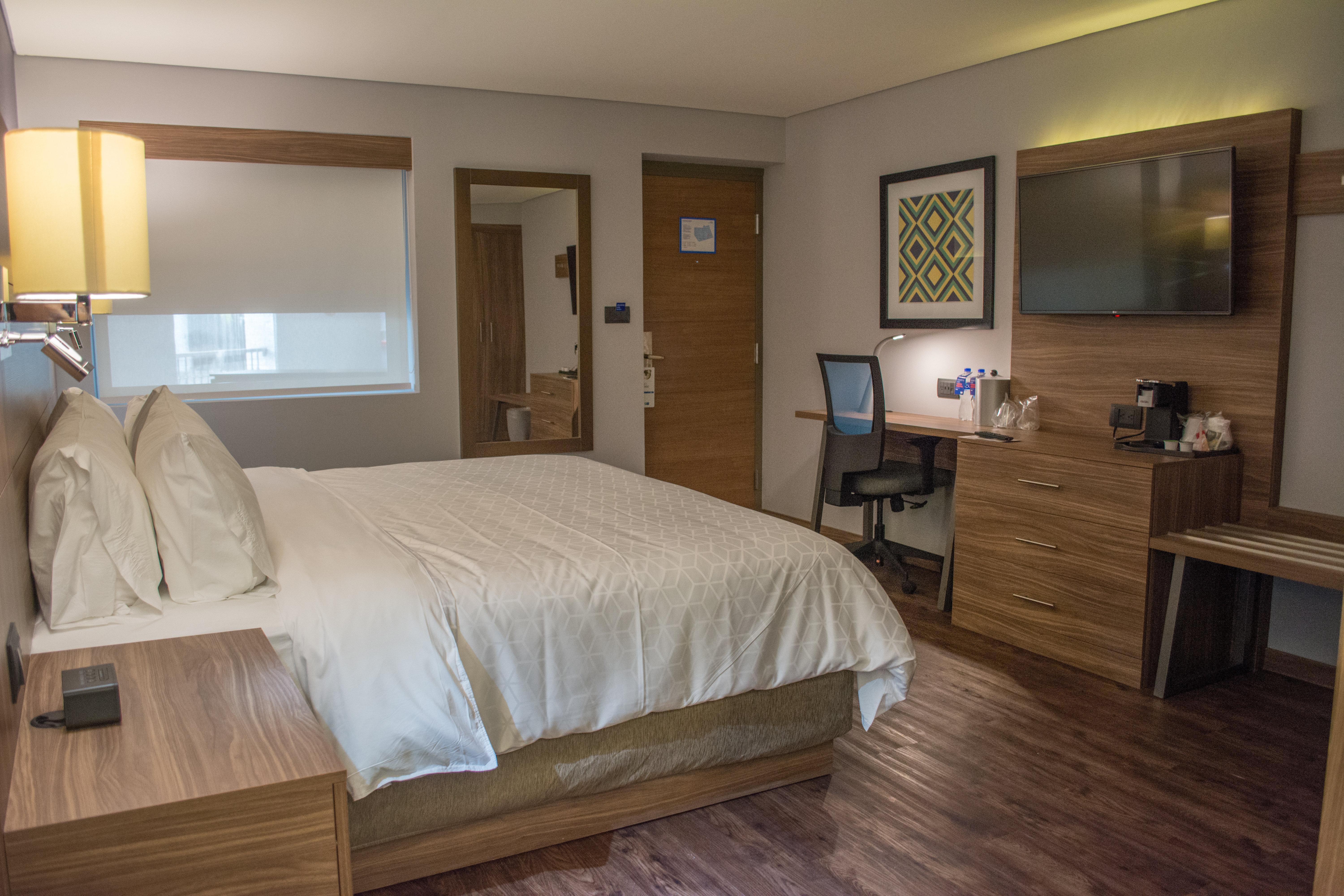 Holiday Inn Express Morelia By Ihg Exteriör bild