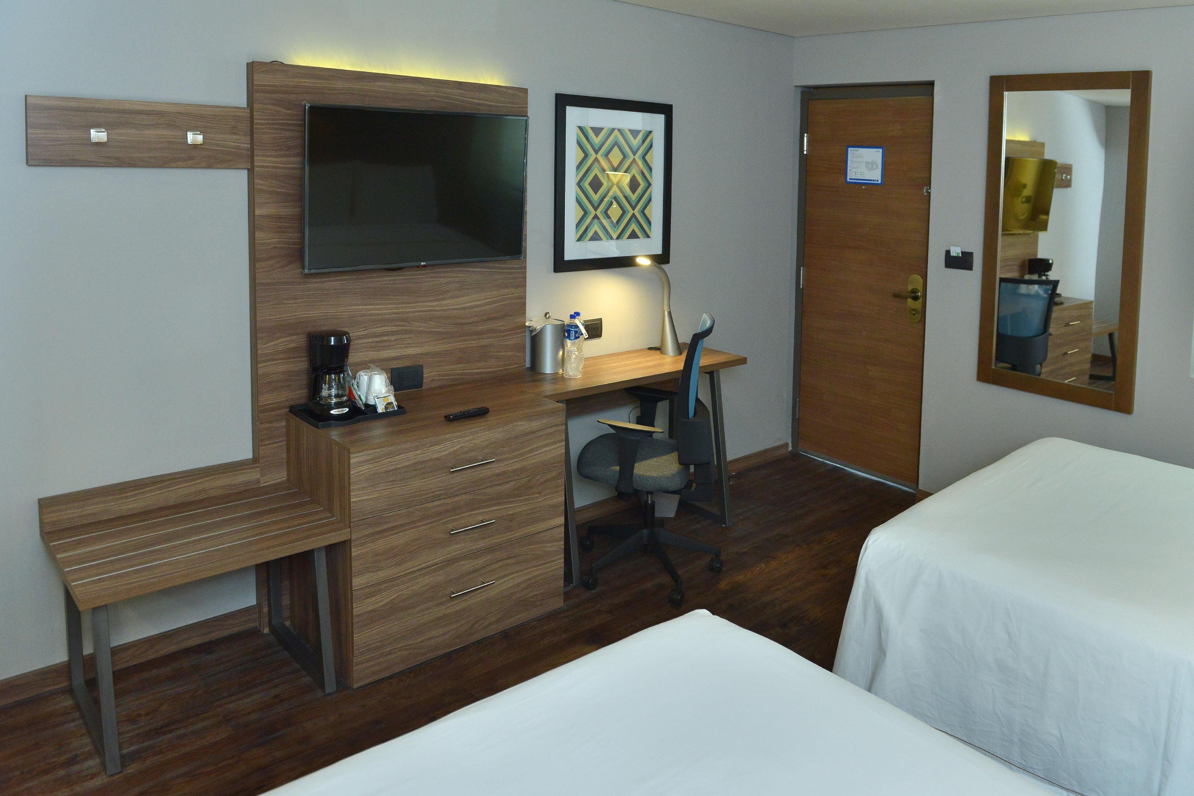 Holiday Inn Express Morelia By Ihg Exteriör bild