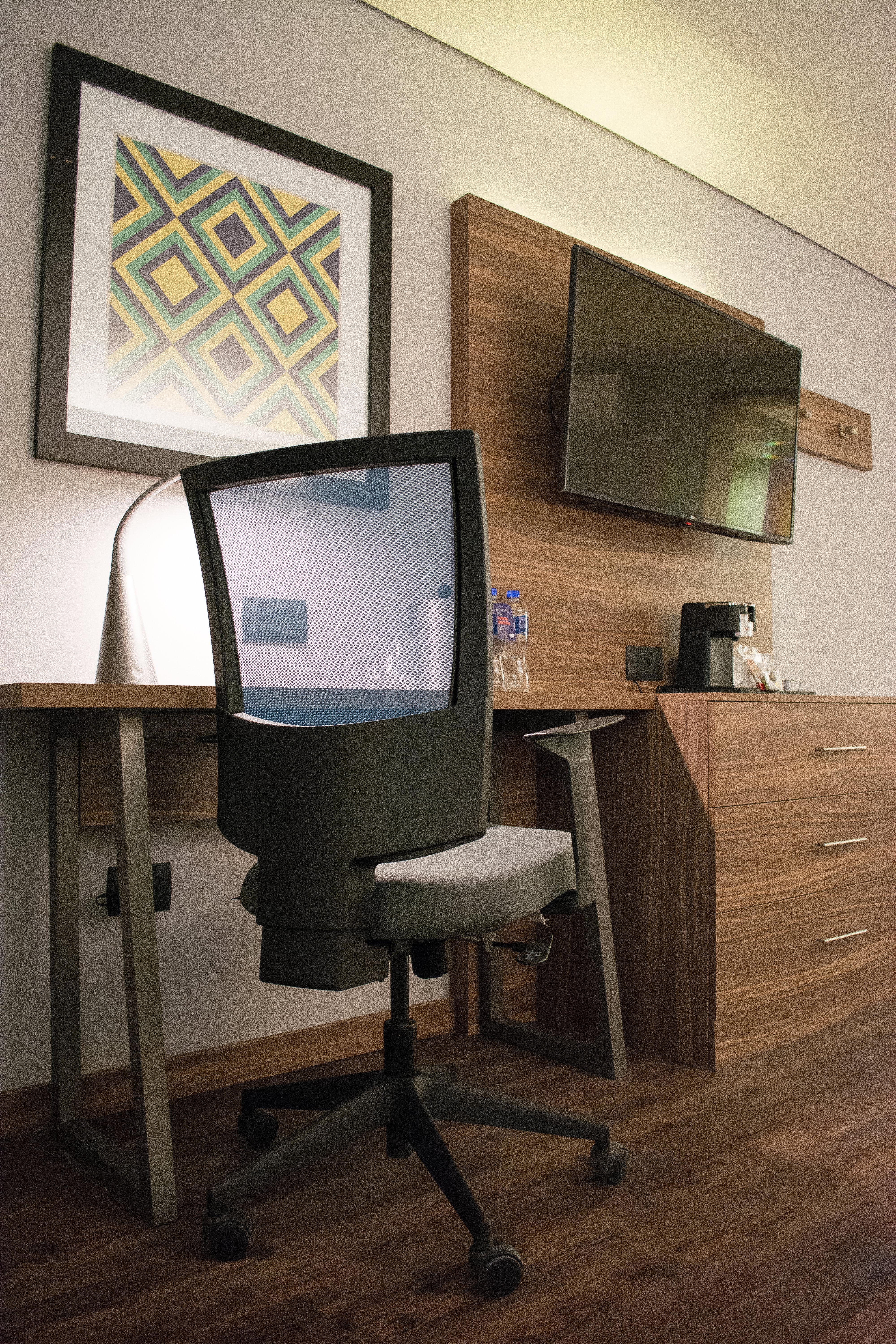 Holiday Inn Express Morelia By Ihg Exteriör bild