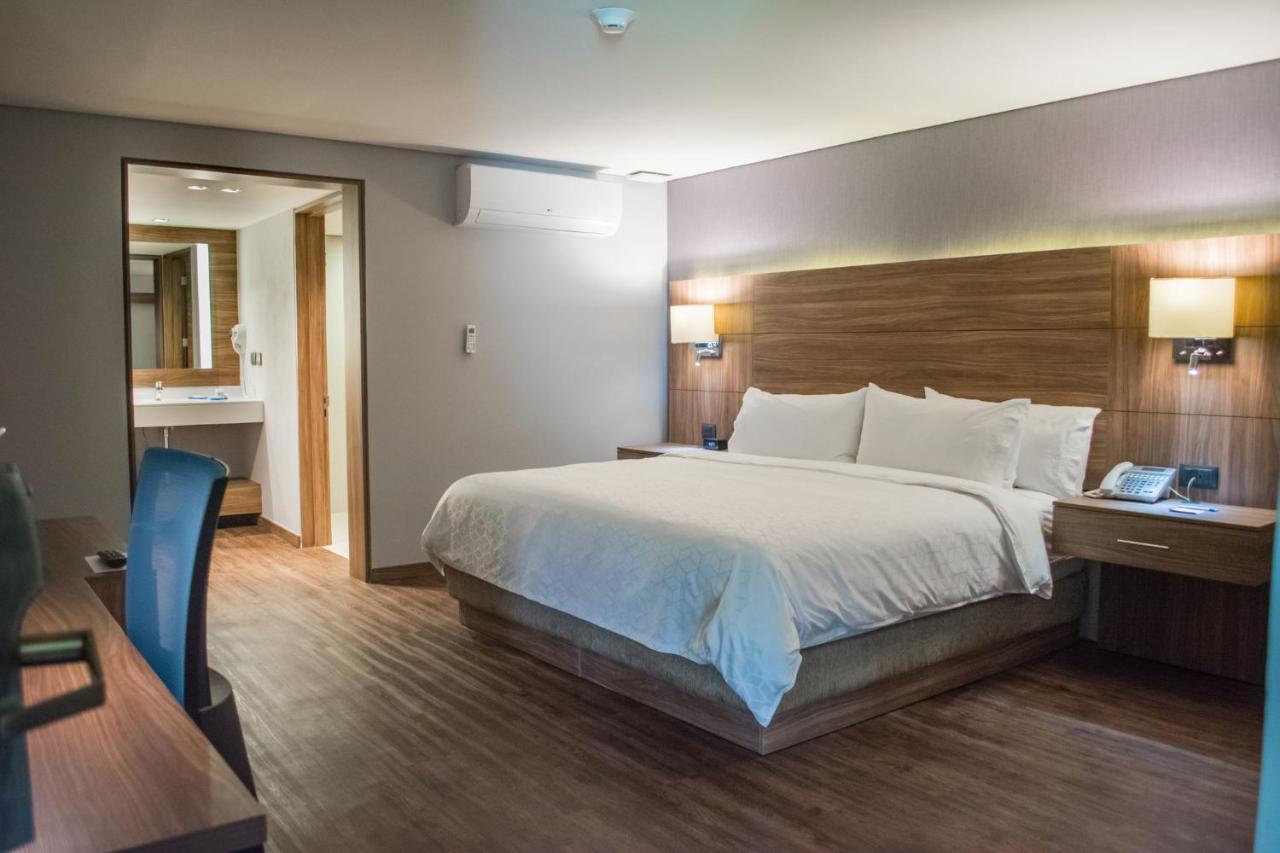 Holiday Inn Express Morelia By Ihg Exteriör bild