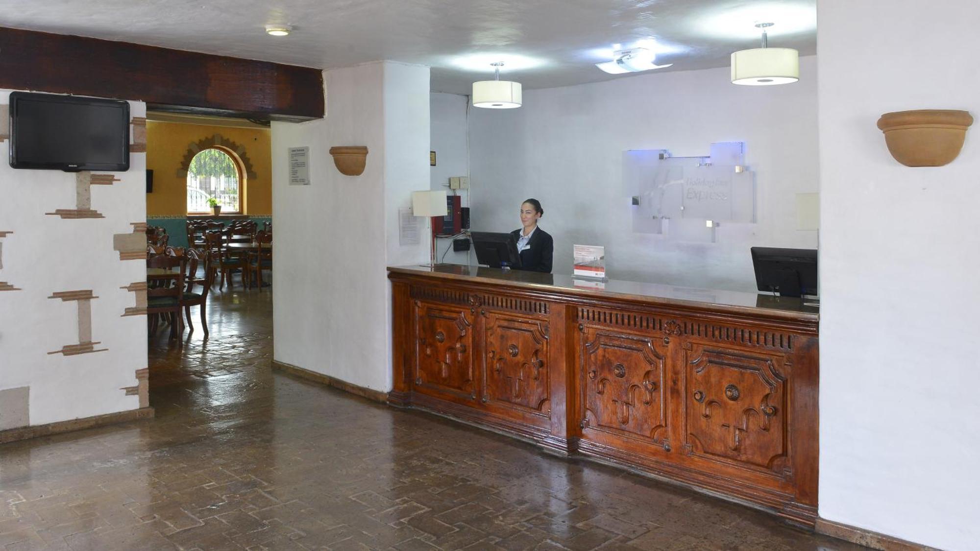 Holiday Inn Express Morelia By Ihg Exteriör bild