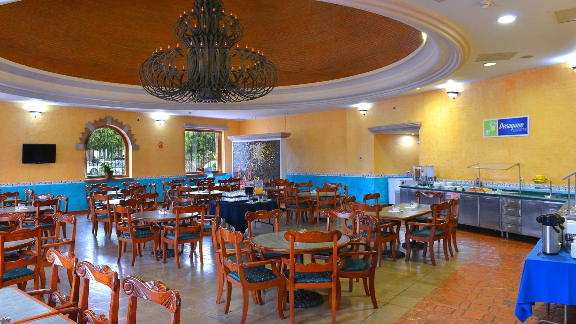Holiday Inn Express Morelia By Ihg Exteriör bild